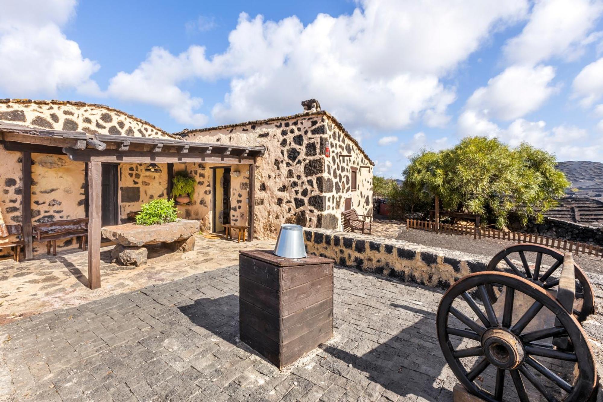 Casa Rural Vega De Timanfaya Uga Exterior foto